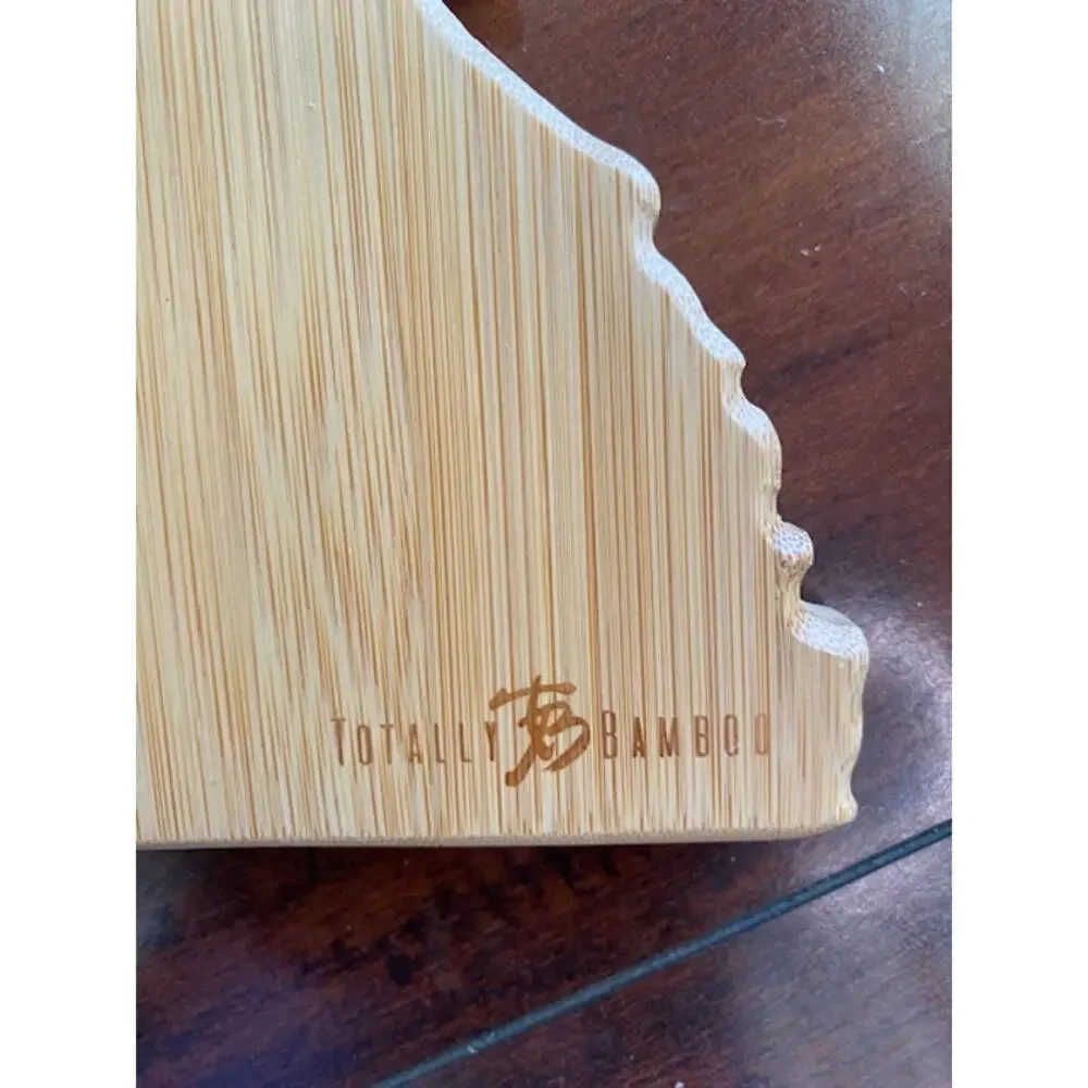 TOTALLY BAMBOO DESTINATION MISSISSIPPI LASER ETCHED SERVING CUTTING‎ BOARD